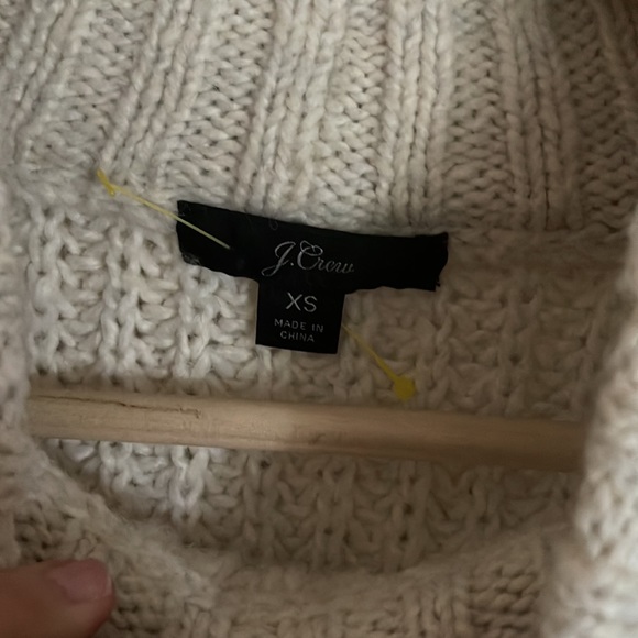 J Crew Off White Sweater - Picture 2 of 2